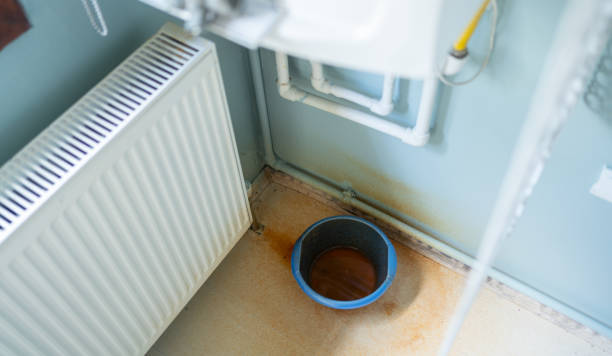 Best 24-hour water damage restoration  in Clute, TX